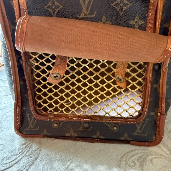Louis Vuitton Vintage soft sided small dog carrier. A wonderful travel bag! - Picture 2 of 6